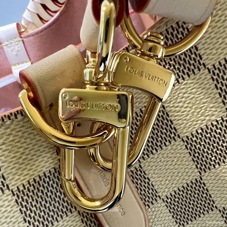 Fashionreps LV Bag 2304DJ0122 0825